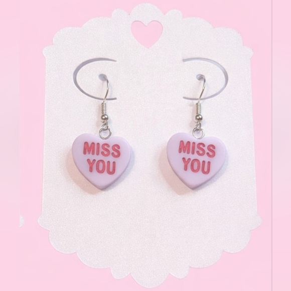 🩰 Valentine's Day Conversation Hearts Earrings - Picture 6 of 8